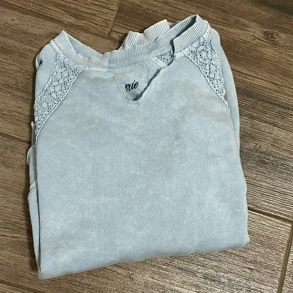 Aerie Hey Crochet Boho Sweatshirt, Cloud Wash Blue, Medium, Never Worn - Picture 2 of 9